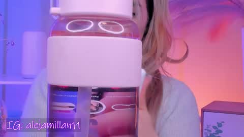 Snapshot of alejamillan1 chatting on 06/05/26, 04:08 night GTM -5 online show from 06/05/26, 04:08
