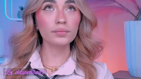 Snapshot of alejamillan1 chatting on 06/09/26, 04:02 night GTM -5 online show from 06/09/26, 04:02