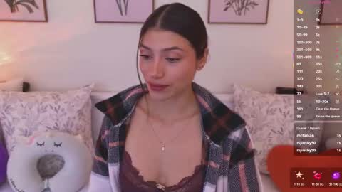 Snapshot of alejandhra chatting on 03/06/26, 12:23 Alejandhra online show from 03/06/26, 12:23