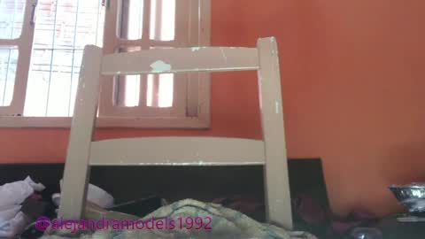 Alejandra online show from 05/07/26, 01:16