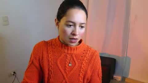 Snapshot of alejandra8__ chatting on 01/04/25, 04:33 I will not be online from December 7th to December 18th Last vacation trip online show from 01/04/25, 04:33