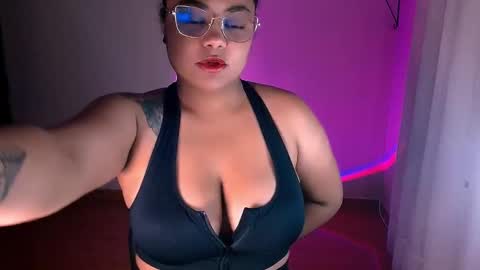 Alejandra  online show from 12/16/24, 12:04