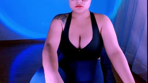 Alejandra  online show from 09/26/25, 05:44