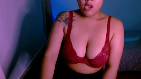 Snapshot of alejandra_conde chatting on 05/26/26, 11:34 Alejandra online show from 05/26/26, 11:34