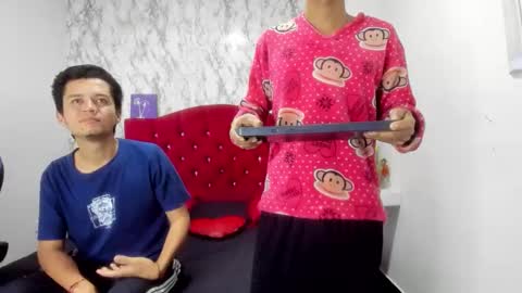 ALEJANDRA JAMES online show from 04/26/26, 11:30