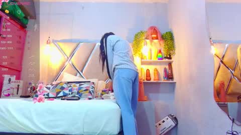 alejandra martins online show from 12/17/25, 08:26