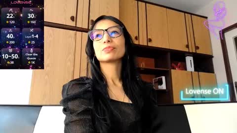Alejandra online show from 02/12/25, 08:16