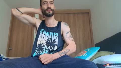 Alejandro Hernndez online show from 10/11/25, 07:45