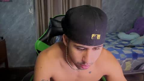 Snapshot of alejandrojf_00 chatting on 04/28/26, 12:53 Daiki jack online show from 04/28/26, 12:53