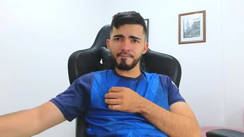 alejandroo_7 online show from 01/24/25, 12:42