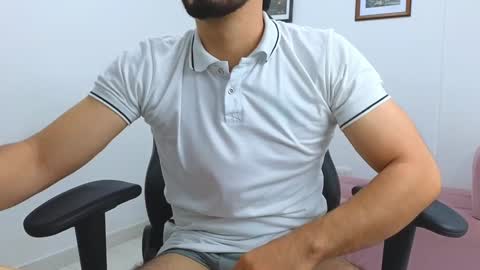 alejandroo_7 online show from 01/24/25, 09:58