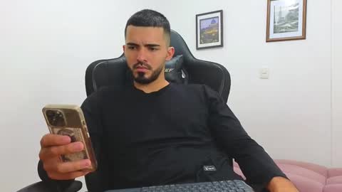 alejandroo_7 online show from 02/27/25, 10:31