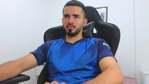 alejandroo_7 online show from 03/05/25, 08:21