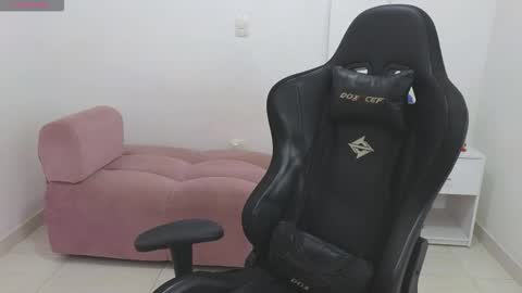 Snapshot of alejandroo_7 chatting on 02/06/26, 05:49 alejandroo_7 online show from 02/06/26, 05:49