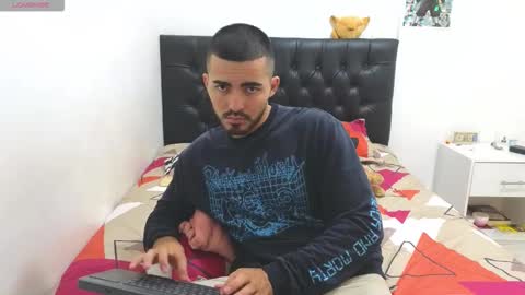 Snapshot of alejandroo_7 chatting on 02/24/26, 03:54 alejandroo_7 online show from 02/24/26, 03:54