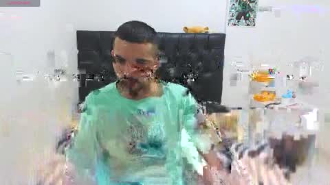 Snapshot of alejandroo_7 chatting on 04/24/26, 08:33 alejandroo_7 online show from 04/24/26, 08:33