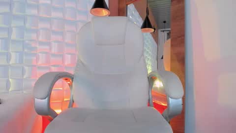 Alejo  online show from 10/20/25, 09:15