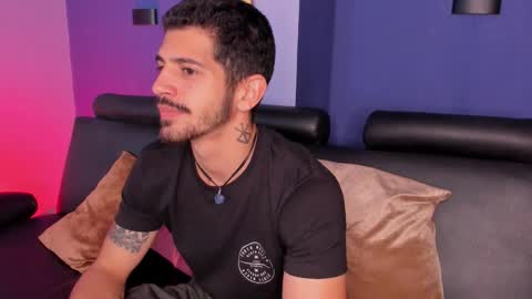 Snapshot of alejandrostorm chatting on 02/01/26, 02:10 Alejo online show from 02/01/26, 02:10