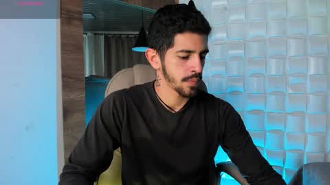 Snapshot of alejandrostorm chatting on 02/04/26, 03:56 Alejo online show from 02/04/26, 03:56