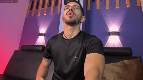 Snapshot of alejandrostorm chatting on 02/23/26, 10:29 Alejo online show from 02/23/26, 10:29