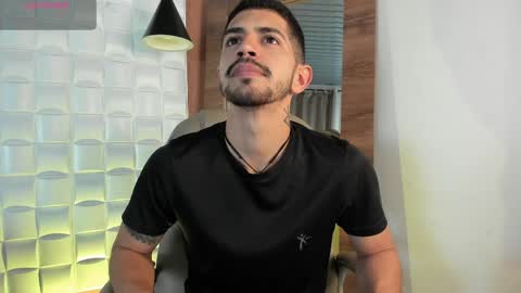 Snapshot of alejandrostorm chatting on 04/07/26, 04:13 Alejo online show from 04/07/26, 04:13