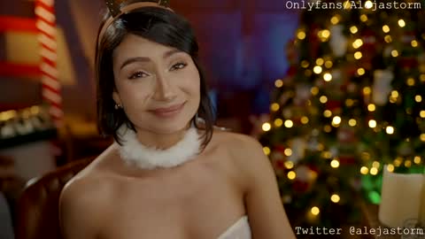 Alejandra online show from 12/09/24, 02:02