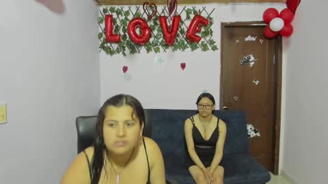 zoe and Kataleya online show from 02/21/25, 01:00