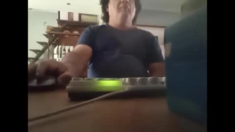 Snapshot of alejito16 chatting on 12/03/24, 12:38 alejito16 online show from 12/03/24, 12:38