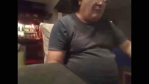 Snapshot of alejito16 chatting on 02/17/25, 03:15 alejito16 online show from 02/17/25, 03:15