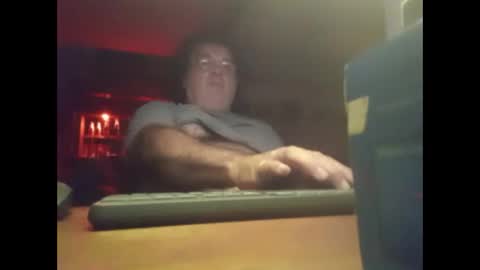 Snapshot of alejito16 chatting on 03/12/25, 10:26 alejito16 online show from 03/12/25, 10:26