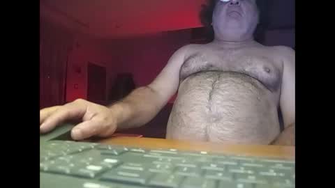 Snapshot of alejito16 chatting on 10/22/25, 07:19 alejito16 online show from 10/22/25, 07:19