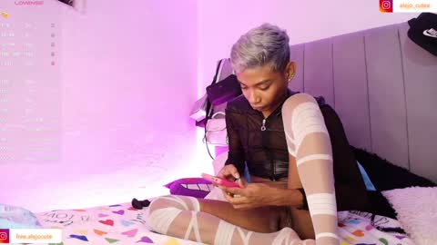 alejo_cute online show from 12/26/24, 01:18