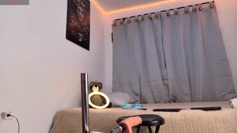 alejo_cute online show from 09/24/25, 06:33