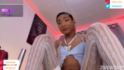 alejo_cute online show from 09/30/25, 01:21
