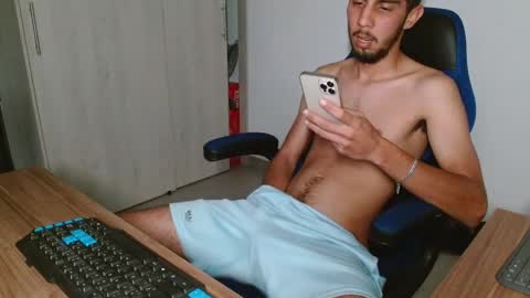 Snapshot of alejo_hot23 chatting on 03/12/26, 02:50 David online show from 03/12/26, 02:50