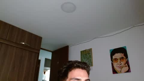 Snapshot of alejo_hot23 chatting on 04/20/26, 01:41 David online show from 04/20/26, 01:41