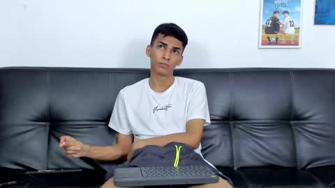 alejo peverell online show from 01/15/25, 07:23