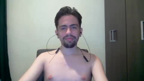 alejo_shy online show from 12/10/24, 05:39