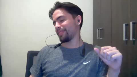 alejo_shy online show from 12/18/24, 05:48