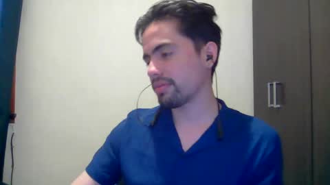 alejo_shy online show from 12/25/24, 09:22