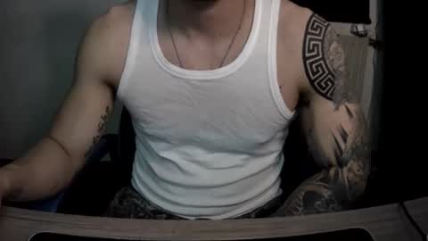 Snapshot of alejoduarte16 chatting on 03/20/26, 04:01 alejoduarte16 online show from 03/20/26, 04:01