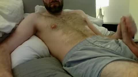 Snapshot of aleks8686 chatting on 04/14/26, 05:13 Aleks online show from 04/14/26, 05:13