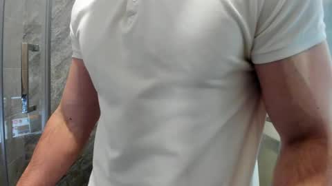 aleks_brown online show from 05/18/26, 04:24