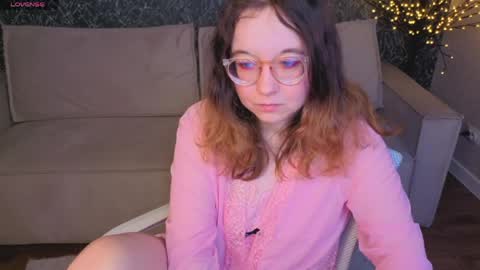 Snapshot of aleks_caste chatting on 04/28/26, 01:59 Aleks online show from 04/28/26, 01:59