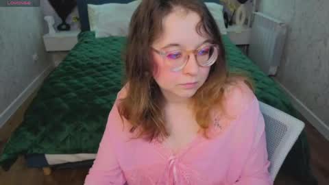 Snapshot of aleks_caste chatting on 04/30/26, 09:37 Aleks online show from 04/30/26, 09:37
