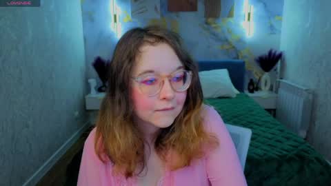 Snapshot of aleks_caste chatting on 05/02/26, 01:10 Aleks online show from 05/02/26, 01:10