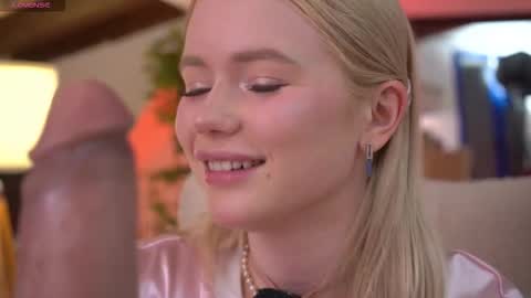 Lexi online show from 02/13/26, 04:30