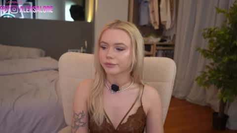 Lexi online show from 03/04/26, 03:12