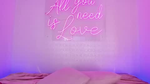 Aleksandra  online show from 05/11/26, 02:45