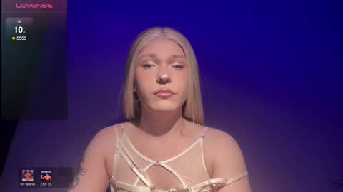 Snapshot of alena_dubai chatting on 03/16/26, 02:50 ALENA INDEPENDENT MODEL online show from 03/16/26, 02:50